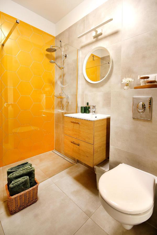 W&K Apartments - Gold Suite - Faktura Vat, Parking Κοστζαλίν Εξωτερικό φωτογραφία