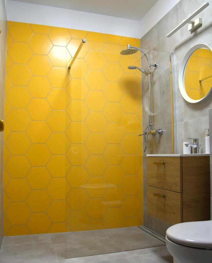 W&K Apartments - Gold Suite - Faktura Vat, Parking Κοστζαλίν Εξωτερικό φωτογραφία